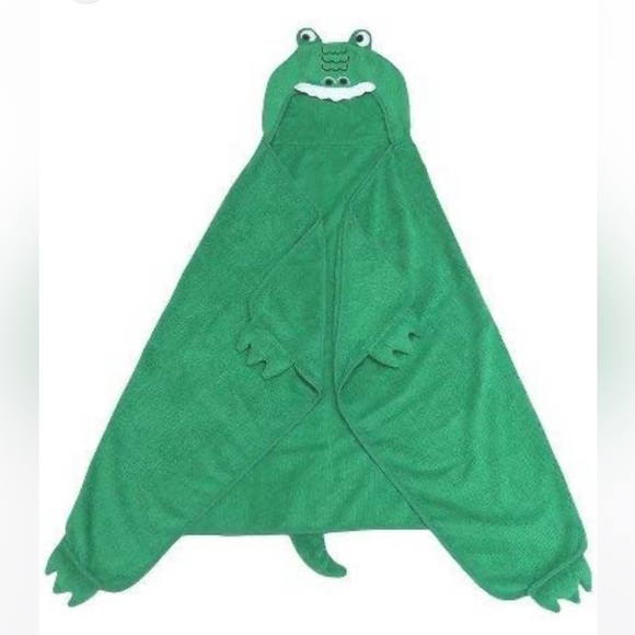 Pillowfort Bath, Skin & Hair Pillowfort Alligator Hooded Bath Towel